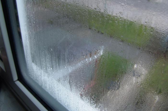 Plastik pencereler neden buğulanır ve nasıl önlenir?