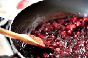 kış için lingonberries nasıl pişirilir